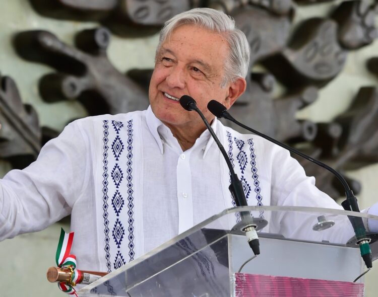 Palabras del presidente Andrés Manuel López Obrador en el 217 Aniversario del Natalicio de Benito Juárez, desde Guelatao, Oaxaca