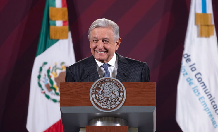 México tiene estabilidad financiera y política: presidente