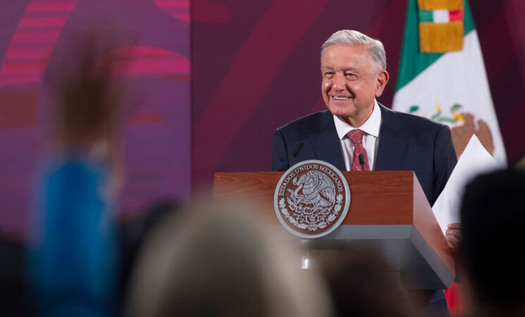 Gobierno de México presenta informe de obras para el abasto de agua en el país