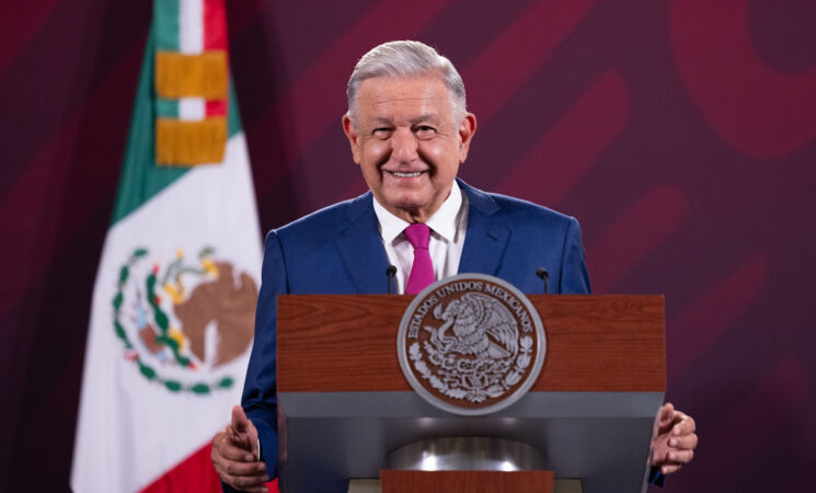 Presidente invita al pueblo de México a celebrar en el Zócalo cinco años del triunfo de la 4T