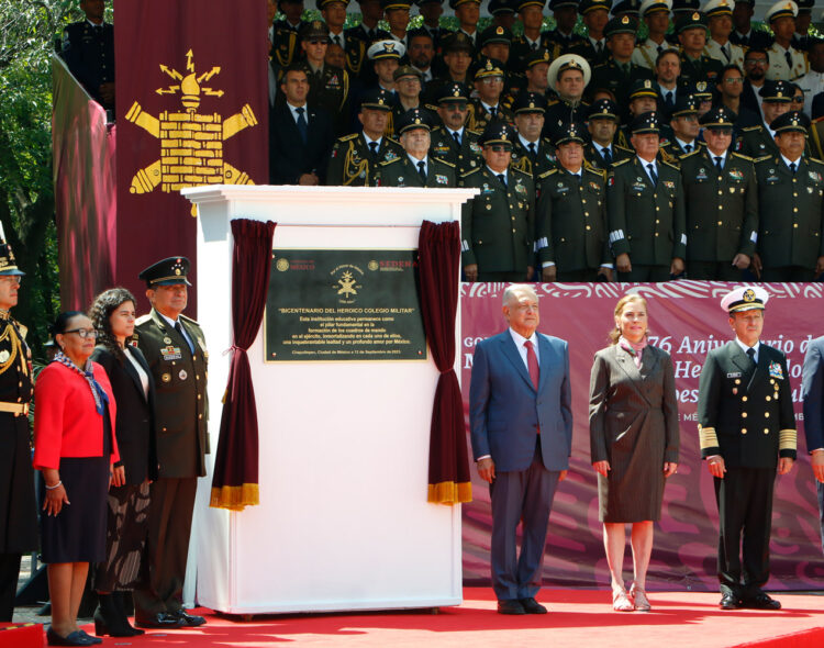 Presidente conmemora 176 Aniversario de la Gesta Heroica de los Niños Héroes