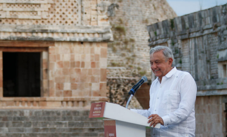 Gobierno de México realza grandeza de cultura maya y procura bienestar de comunidades: presidente