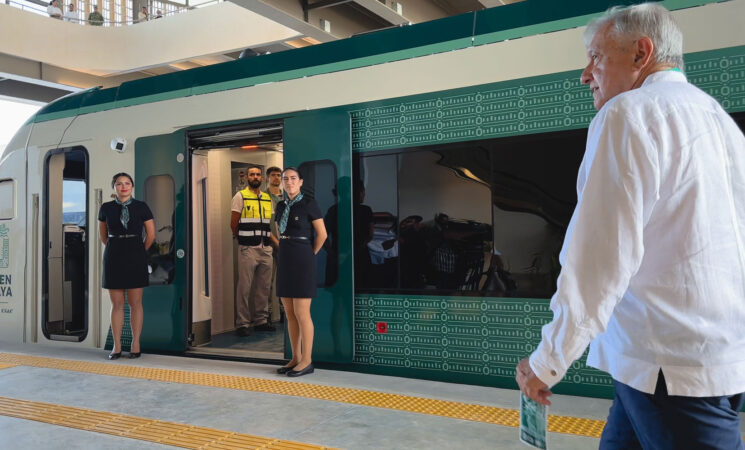 Gobierno de México cumple entrega de obras prioritarias al pueblo; Tren Maya es una realidad