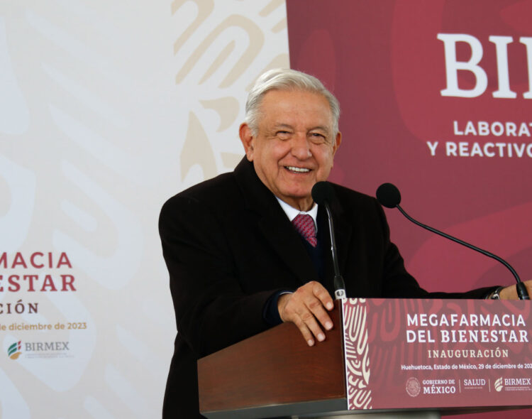 Presidente inaugura Megafarmacia para el Bienestar en Estado de México; “logramos este propósito”, destaca