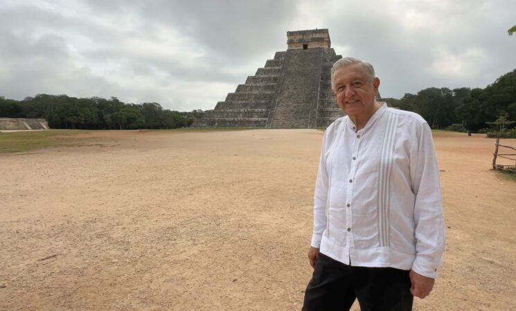 México es una potencia cultural en el mundo, afirma presidente en Chichén Itzá