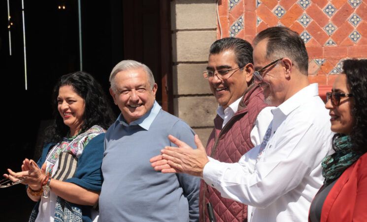 Presidente anuncia inauguración de fábricas de la Sedena en Puebla