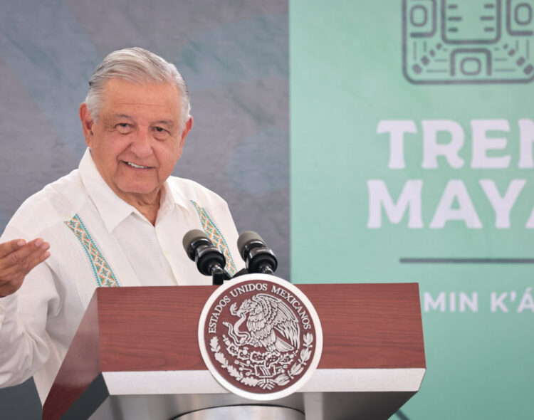 Presidente inaugura tramo Cancún-Playa del Carmen del Tren Maya; gobierno supera desafíos para cumplir compromiso con el pueblo