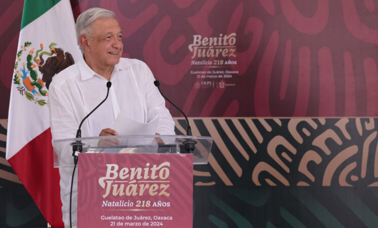 Discurso de presidente Andrés Manuel López Obrador en el 218 Aniversario del Natalicio de Benito Juárez García