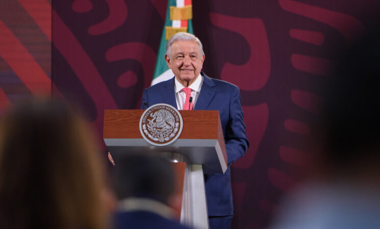 Presidente reafirma respaldo a personal diplomático de México agredido por gobierno de Ecuador