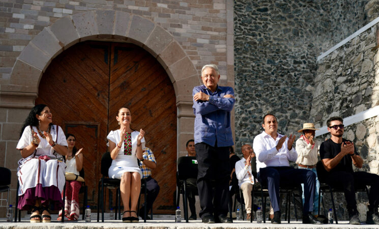 Presidente encabeza reapertura de templo en Morelos y constata avances del Programa Nacional de Reconstrucción