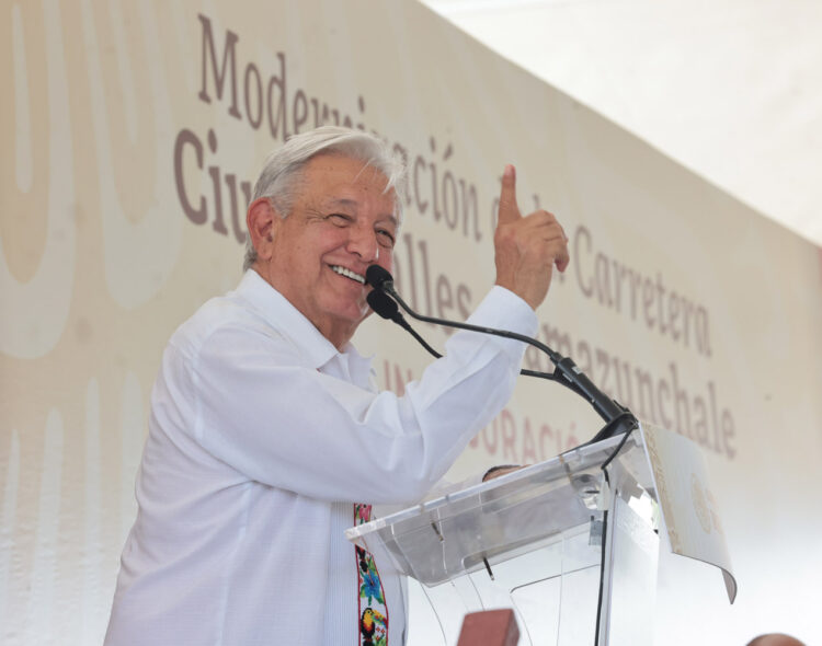 23.08.24 Versión estenográfica. Inauguración de carretera Ciudad Valles-Tamazunchale, desde San Luis Potosí