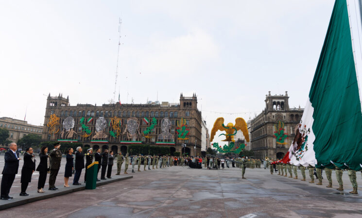 Presidente rinde homenaje a víctimas de los sismos de 1985 y 2017